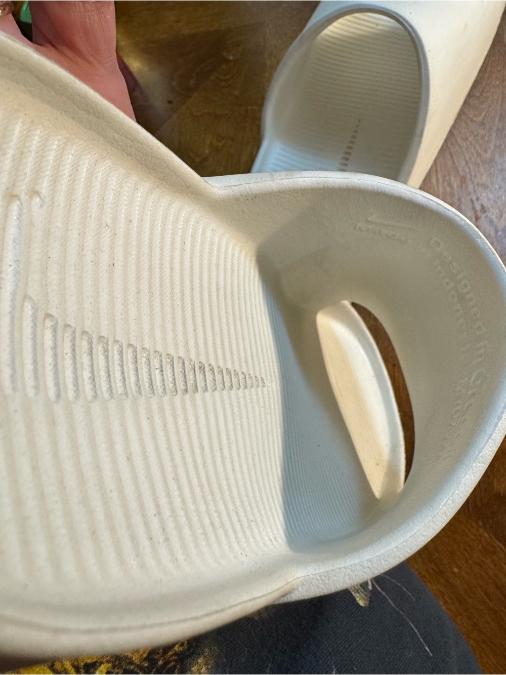 Nike slides - Picture 3 of 3